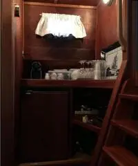 Gozzo Cabinato in fasciame di Mogano e Teak  Fratelli Mileo Gozzo Cabinato in fasciame di Mogano e Teak  Fratelli Mileo