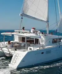 Noleggio barca catamarano in Grecia Media Ship Charter Noleggio barca catamarano in Grecia Media Ship Charter