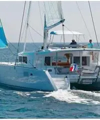 Noleggio barca catamarano in Grecia Media Ship Charter Noleggio barca catamarano in Grecia Media Ship Charter