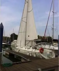 BENETEAU OCEANIS 351 BENETEAU OCEANIS 351