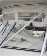 BOSTON WHALER 27 BOSTON WHALER 27