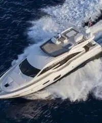 FERRETTI 690 FERRETTI 690