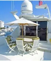 Lazzara 94 PILOTHOUSE Lazzara 94 PILOTHOUSE
