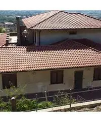 Vendita Villa + Terreno Agricolo + Edificabile Vendita Villa + Terreno Agricolo + Edificabile