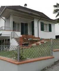 Casa indipendente in Vendita a Civitella di Romagna Casa indipendente in Vendita a Civitella di Romagna