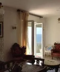 Appartamento di ampia metratura sul mare a Sanremo Appartamento di ampia metratura sul mare a Sanremo