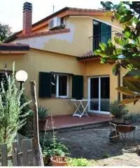 Vendita Villa in Via Gabriele D'Annunzio Vendita Villa in Via Gabriele D'Annunzio