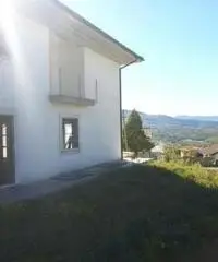 Vendita Villa da 270mq con due garage Vendita Villa da 270mq con due garage