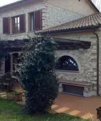Marina Di Pietrasanta: Vendita Villa da 147mq
