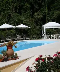 Villa singola in vendita a MARINA DI PIETRASANTA - Pietrasanta 347 mq