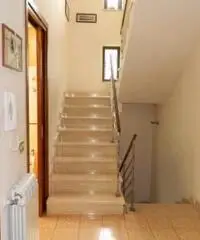 Calvaruso: Vendita Villa in Via Consortile Calvaruso: Vendita Villa in Via Consortile