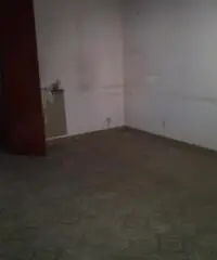 ottima opp.tà app.nto120 mq al terzo p. da ristrutt.re parzialmente ottima opp.tà app.nto120 mq al terzo p. da ristrutt.re parzialmente