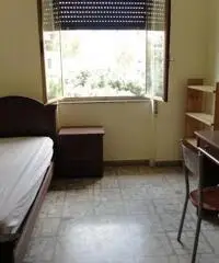 P.zza Casa Pia appartamento di circa mq. 100 P.zza Casa Pia appartamento di circa mq. 100