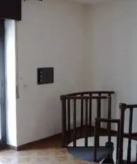 PRIVATO VENDE DIRETTAMENTE CASA INDIPENDENTE IN CENTRO PAESE