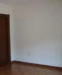 PRIVATO VENDE DIRETTAMENTE CASA INDIPENDENTE IN CENTRO PAESE