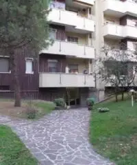 Vendita appartamento mq. 55 - Rho Vendita appartamento mq. 55 - Rho