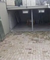 MODENA Madonnina Appartamento 3 camere 2 bagni con giardino di 100mq MODENA Madonnina Appartamento 3 camere 2 bagni con giardino di 100mq