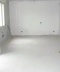 MODENA Madonnina Appartamento 3 camere 2 bagni con giardino di 100mq MODENA Madonnina Appartamento 3 camere 2 bagni con giardino di 100mq