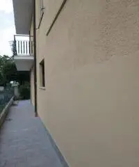 V632 - casa indipendente su 4 lati, bifamiliare V632 - casa indipendente su 4 lati, bifamiliare