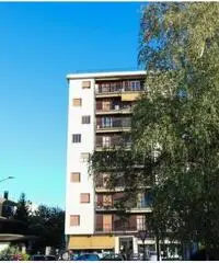 Vendita Trilocale in Via Cesare Battisti Vendita Trilocale in Via Cesare Battisti