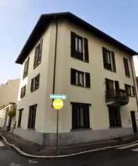 Vendita Villa in Via Perazzi Vendita Villa in Via Perazzi