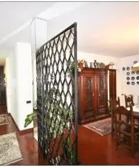 Vendita Villa in Via Perazzi Vendita Villa in Via Perazzi