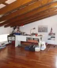 Vendita Villa da 345mq con due garage Vendita Villa da 345mq con due garage