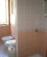 Antico Casale con giardino in una panoramica frazione di Cascia Antico Casale con giardino in una panoramica frazione di Cascia