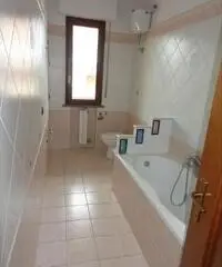 Appartamento in vendita a NAVACCHIO - Cascina 85 mq
rif: 448656 Appartamento in vendita a NAVACCHIO - Cascina 85 mq
rif: 448656