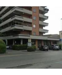 Appartamento arredato Via Filzi, Prato Appartamento arredato Via Filzi, Prato