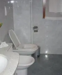 APPARTAMENTO di 4 vani e di 92 mq (CARMIGNANO) APPARTAMENTO di 4 vani e di 92 mq (CARMIGNANO)