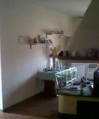 Comeana, terzo ed utimo piano con ascensore, con bella vista panoramica, soggiorno, cucina, due came Comeana, terzo ed utimo piano con ascensore, con bella vista panoramica, soggiorno, cucina, due came