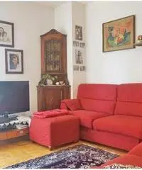 Pinarella, appartamento tre camere e due bagni Pinarella, appartamento tre camere e due bagni