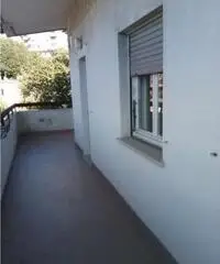 Vendita Cinque locali in VIA RATTO DEI MANDIERI Vendita Cinque locali in VIA RATTO DEI MANDIERI