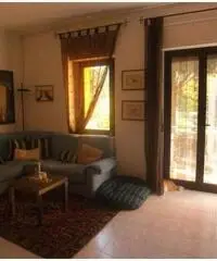 Vendita Villa in Salita Ubaldini, 37