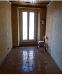 Appartamento con tre camere a Luino