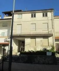 Vendita Casa indipendente in Via Grumetto, 12 Vendita Casa indipendente in Via Grumetto, 12