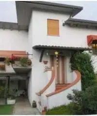 Vendita Casa indipendente in via don todesco, 9 Vendita Casa indipendente in via don todesco, 9