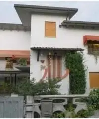 Vendita Casa indipendente in via don todesco, 9 Vendita Casa indipendente in via don todesco, 9