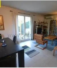 Vendita Casa indipendente in Via X giugno, 8 Vendita Casa indipendente in Via X giugno, 8