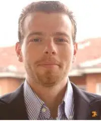 Offresi come badante anziani, commissioni, spesa, dogsitter.... Offresi come badante anziani, commissioni, spesa, dogsitter....