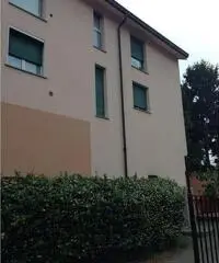 Appartamento in zona CAZZANIGA a Monza Appartamento in zona CAZZANIGA a Monza