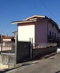 Affitto Magazzino in Via Frosinone, 4 Affitto Magazzino in Via Frosinone, 4