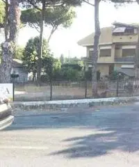 Affitto Magazzino in Via Spinabella Affitto Magazzino in Via Spinabella