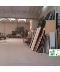 Bagni Di Tivoli: Vendita Laboratorio in Via Tiburtina Valeria Bagni Di Tivoli: Vendita Laboratorio in Via Tiburtina Valeria