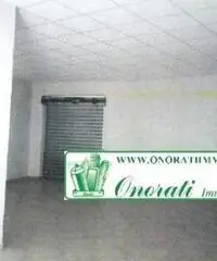 Colle Fiorito: Vendita Laboratorio da 320mq Colle Fiorito: Vendita Laboratorio da 320mq