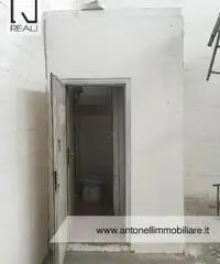 Marino -  Capannone mq 500 € 2.000 CA904 Marino -  Capannone mq 500 € 2.000 CA904