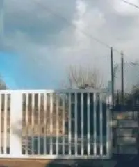 Pian Di Gerri: Vendita Capannone in Via di Cori Pian Di Gerri: Vendita Capannone in Via di Cori
