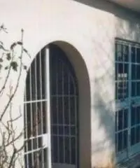 Pian Di Gerri: Vendita Capannone in Via di Cori Pian Di Gerri: Vendita Capannone in Via di Cori