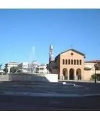 Quarantola: Vendita Capannone in Via Napoli, 179 Quarantola: Vendita Capannone in Via Napoli, 179